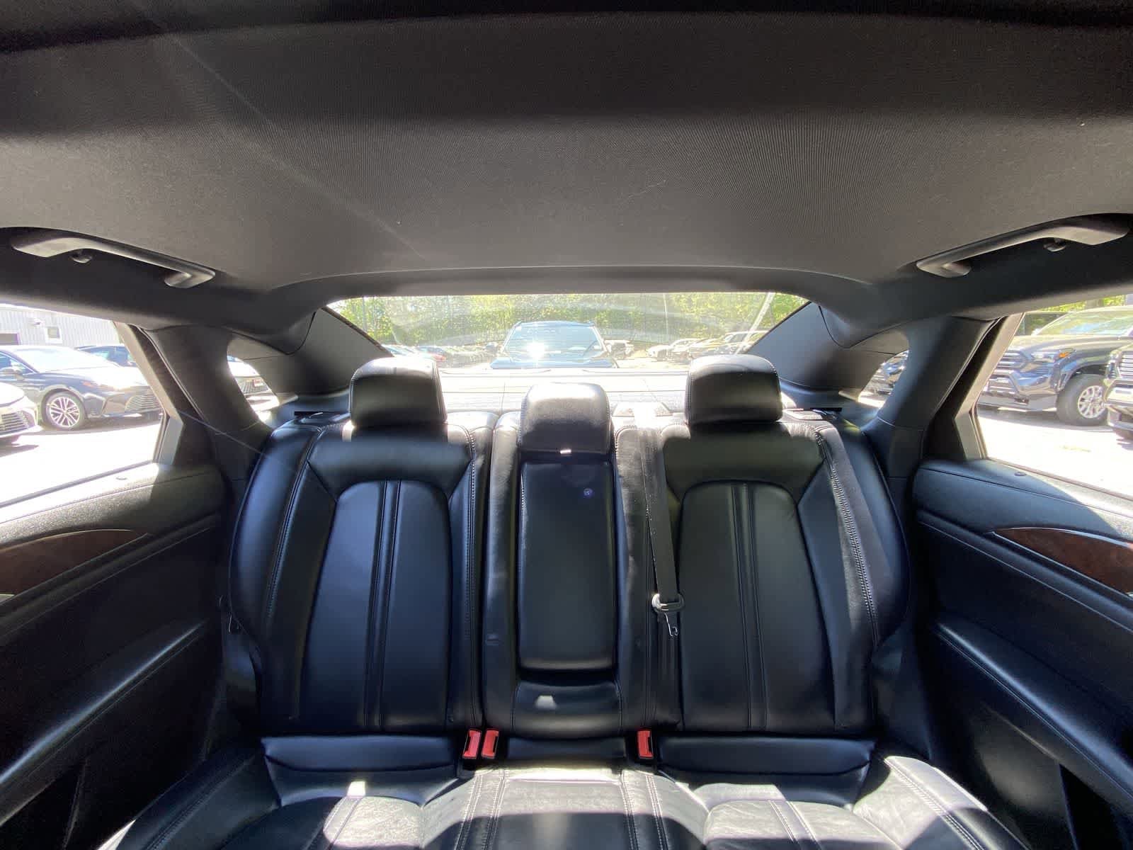 Thumbnail: 2019 Lincoln MKZ - 25