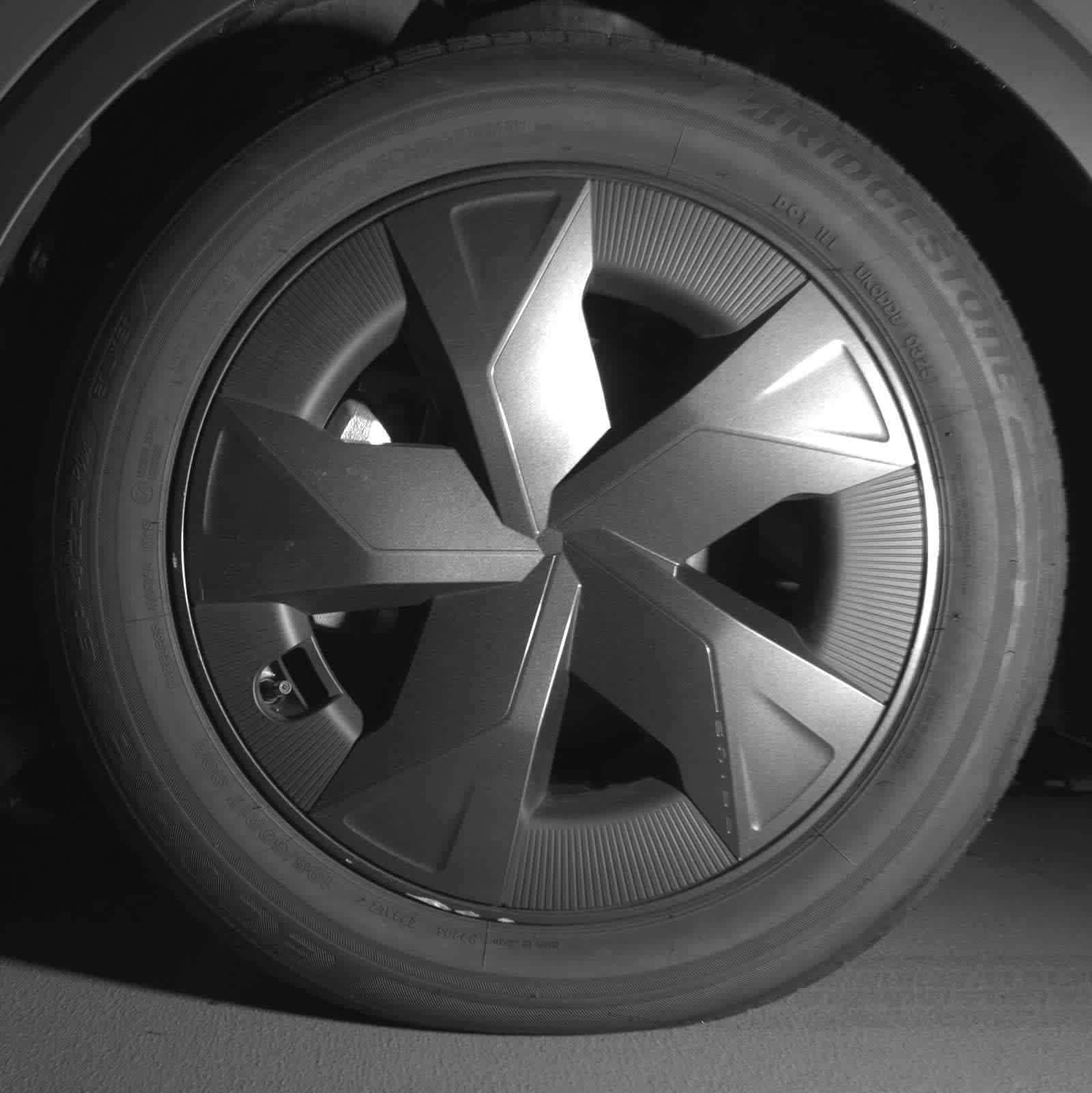 Thumbnail: 2025 Toyota Prius - 9