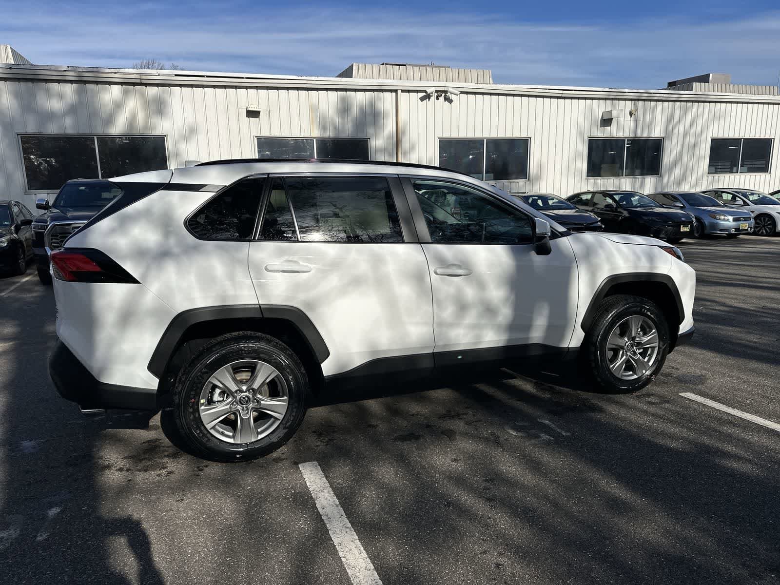 Thumbnail: 2025 Toyota RAV4 - 10