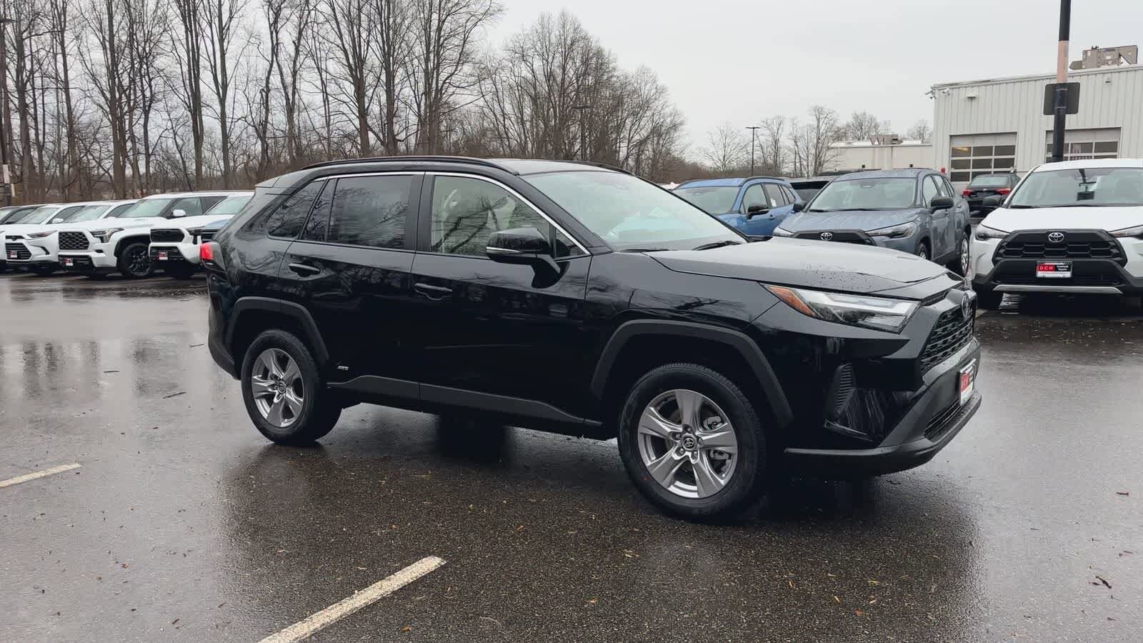 Thumbnail: 2025 Toyota RAV4 - 2