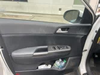 Thumbnail: 2020 Kia Sportage - 10