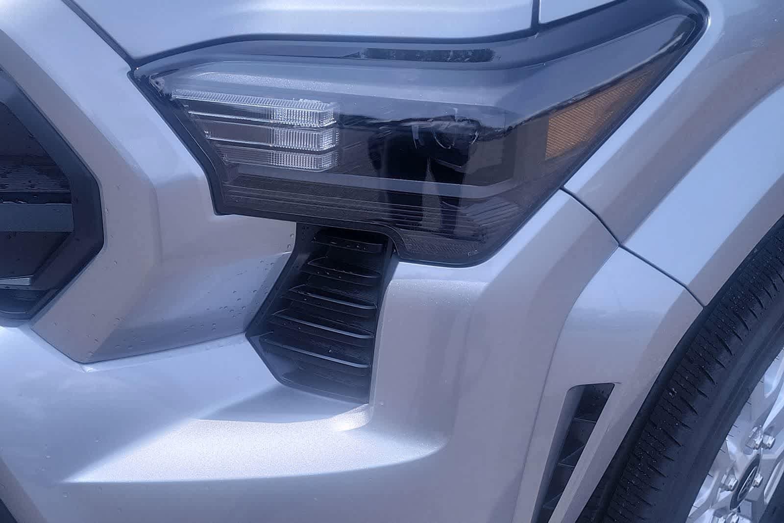 2025 Toyota Tacoma SR5 11