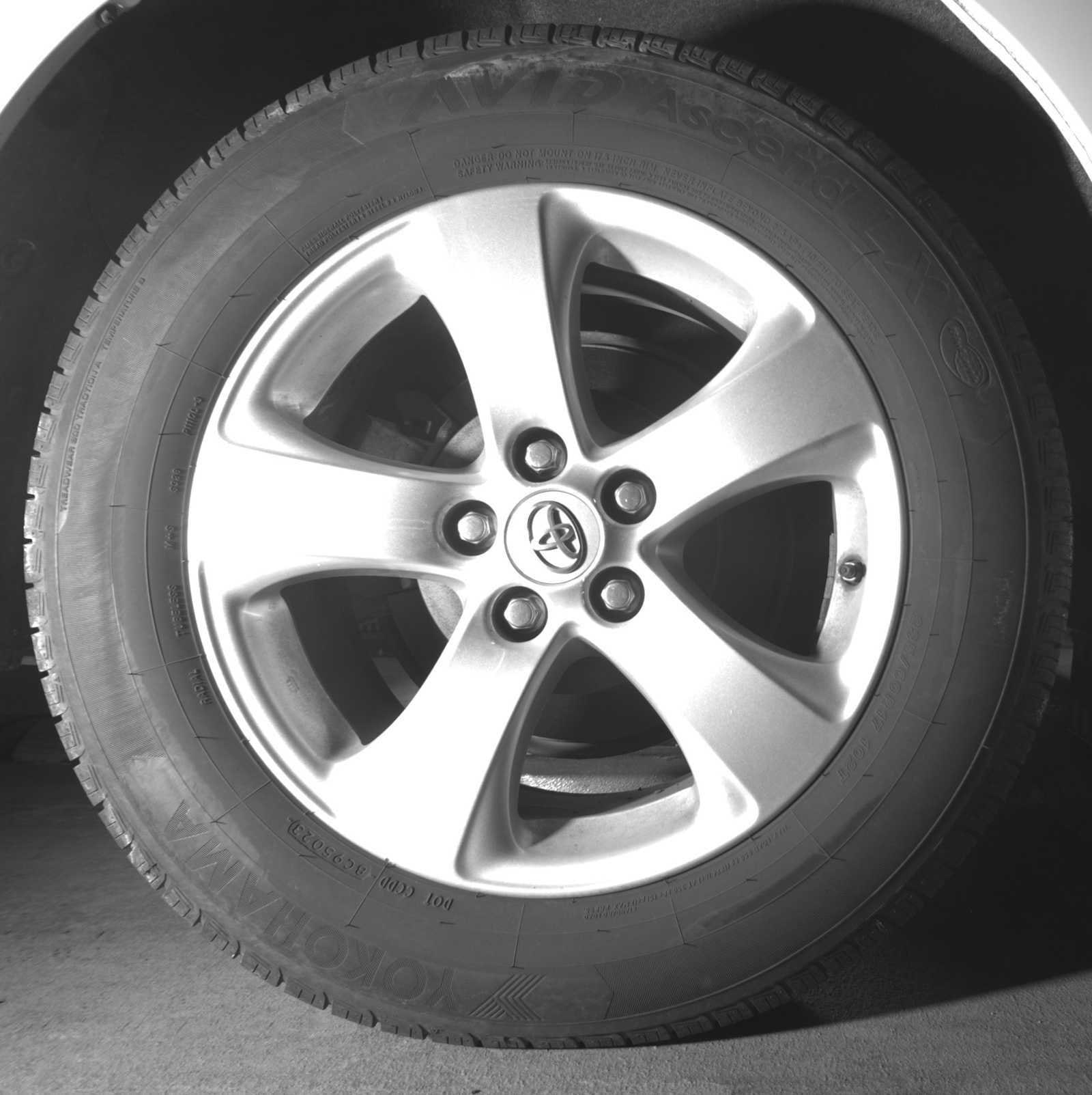 Thumbnail: 2013 Toyota Sienna - 14