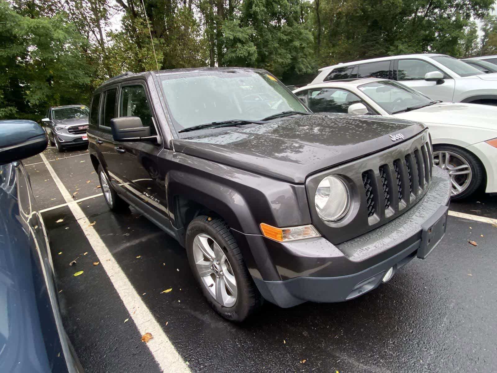Thumbnail: 2015 Jeep Patriot - 3