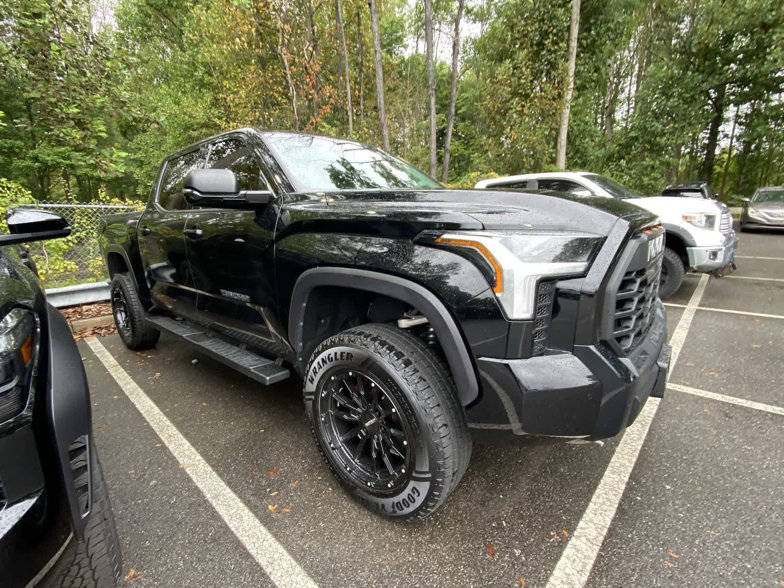 Thumbnail: 2023 Toyota Tundra - 3
