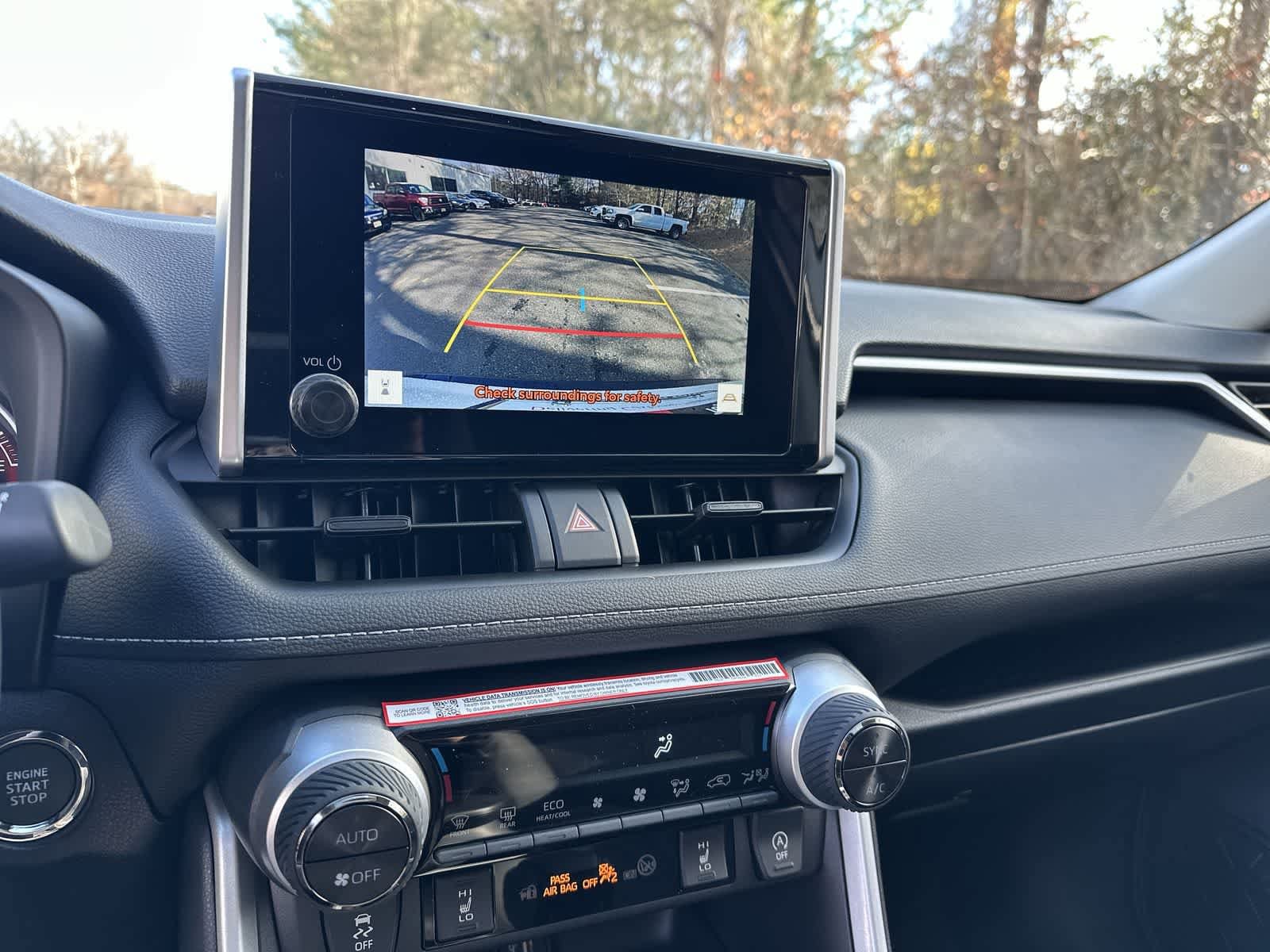 Thumbnail: 2025 Toyota RAV4 - 23