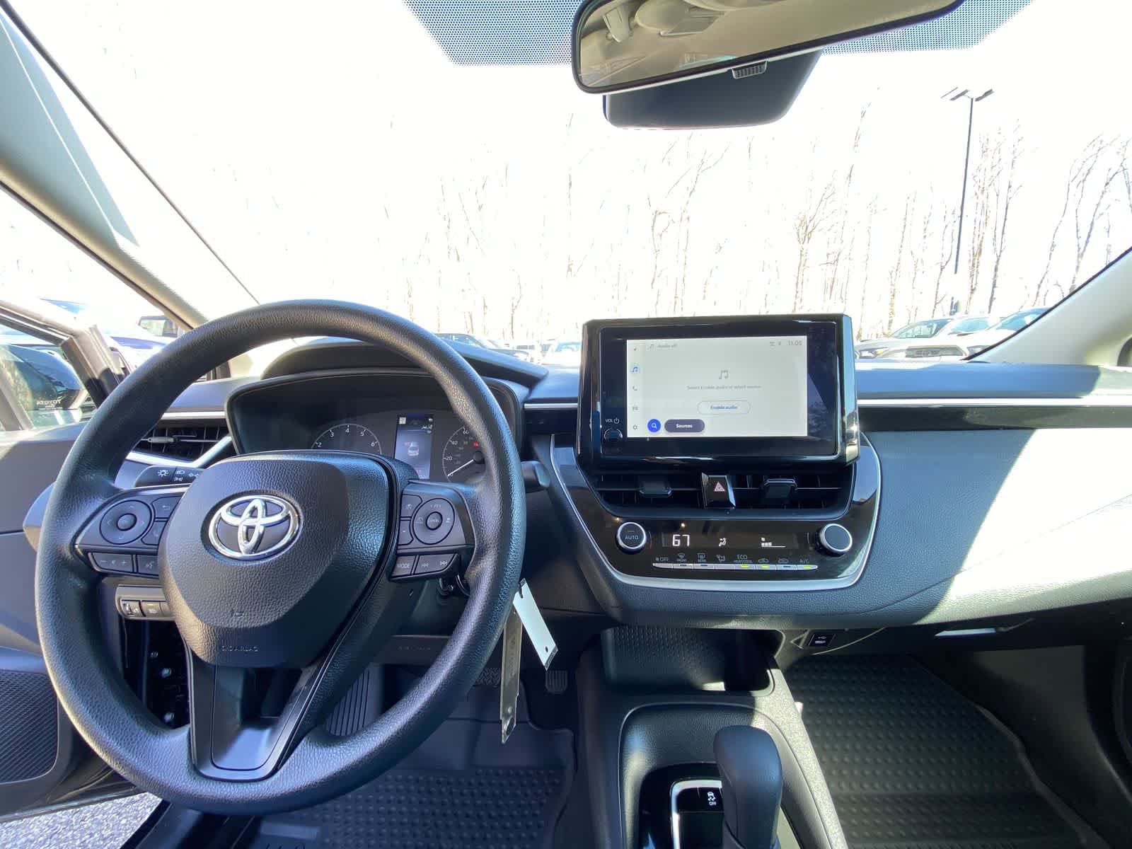 Thumbnail: 2025 Toyota Corolla - 26