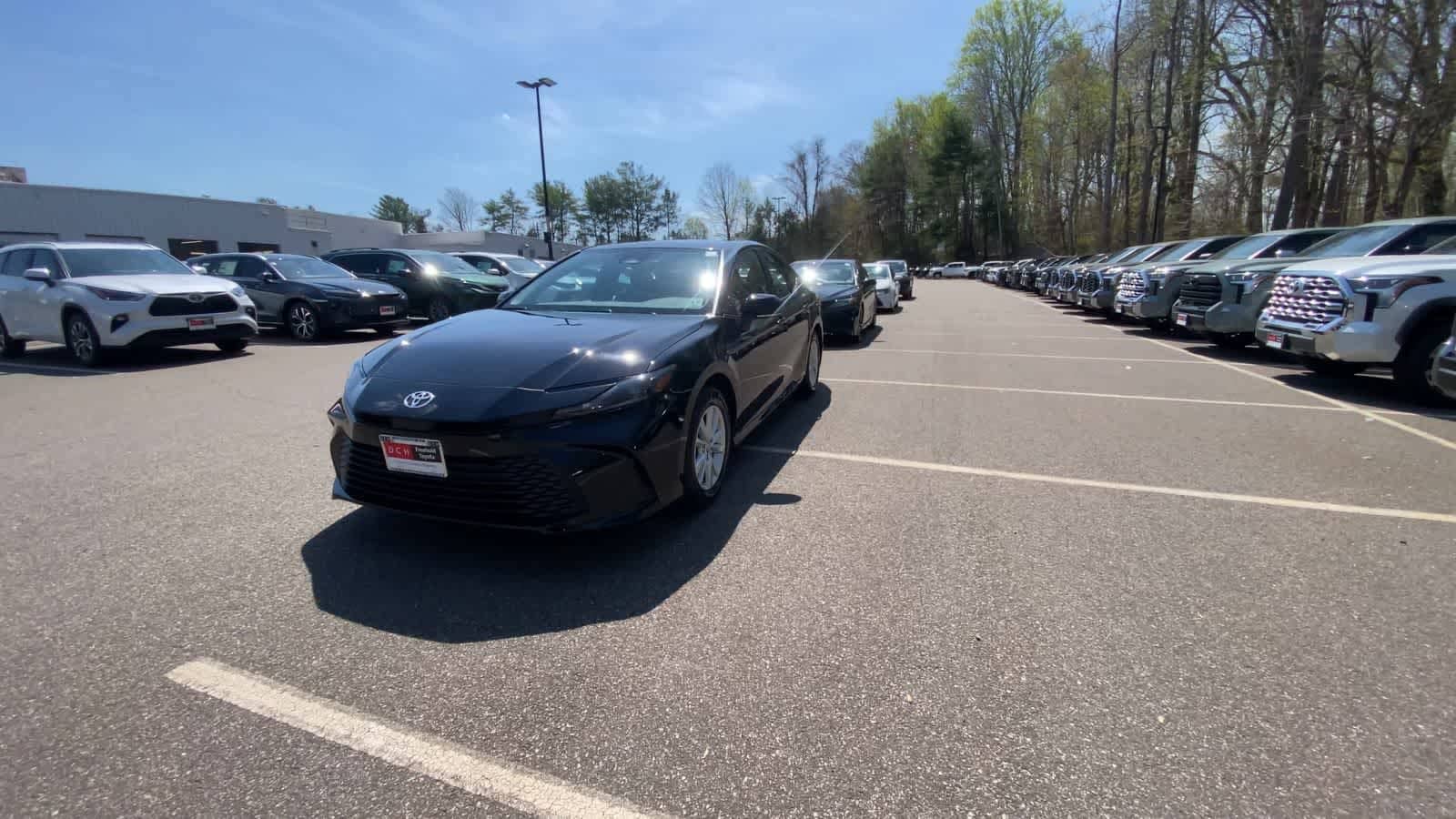 Thumbnail: 2025 Toyota Camry - 8