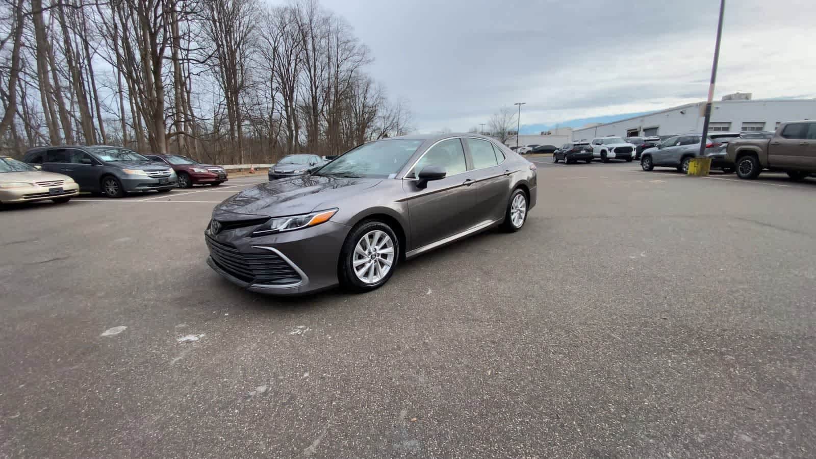 Thumbnail: 2023 Toyota Camry - 11