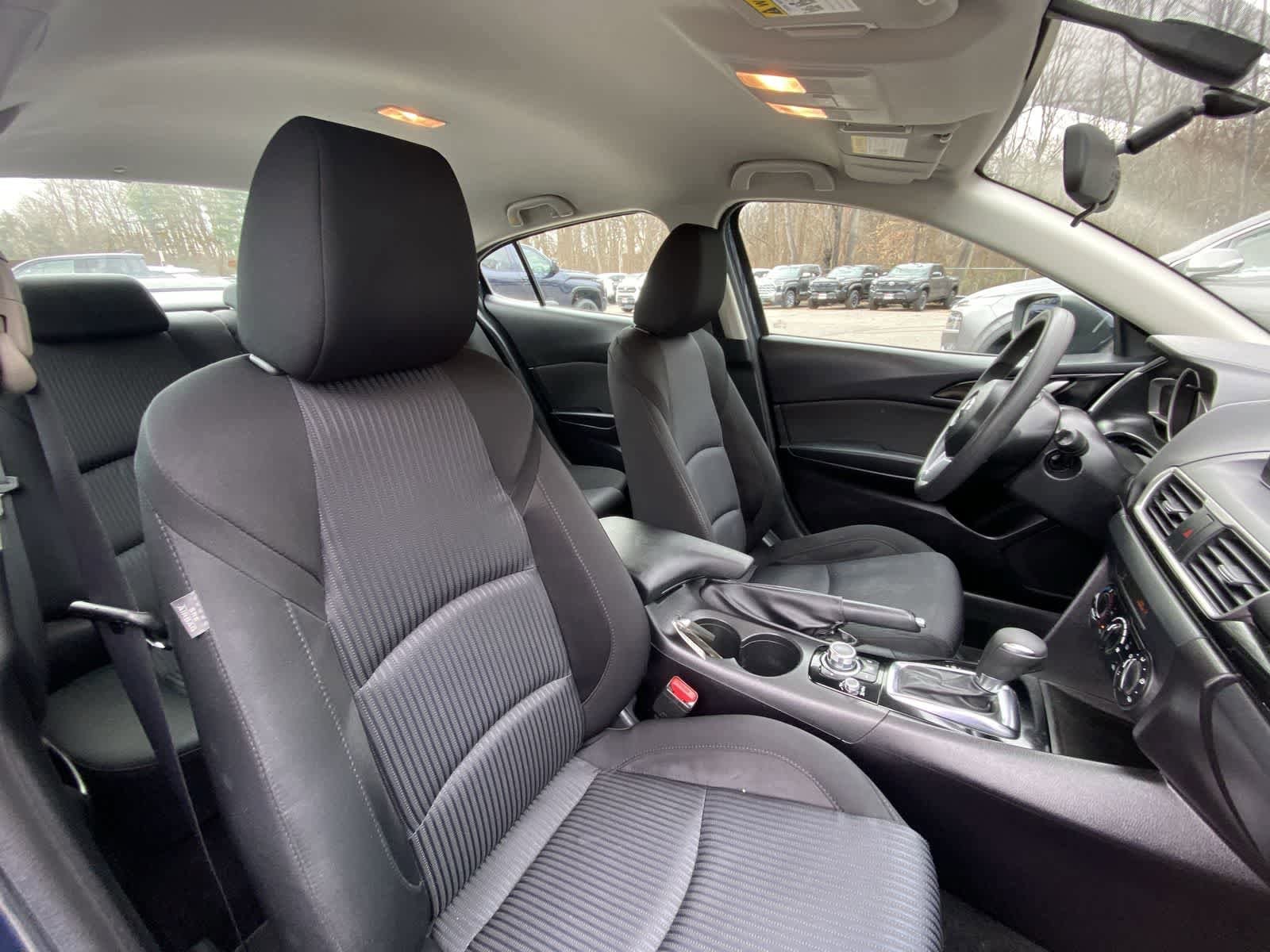 Thumbnail: 2016 Mazda Mazda3 - 27