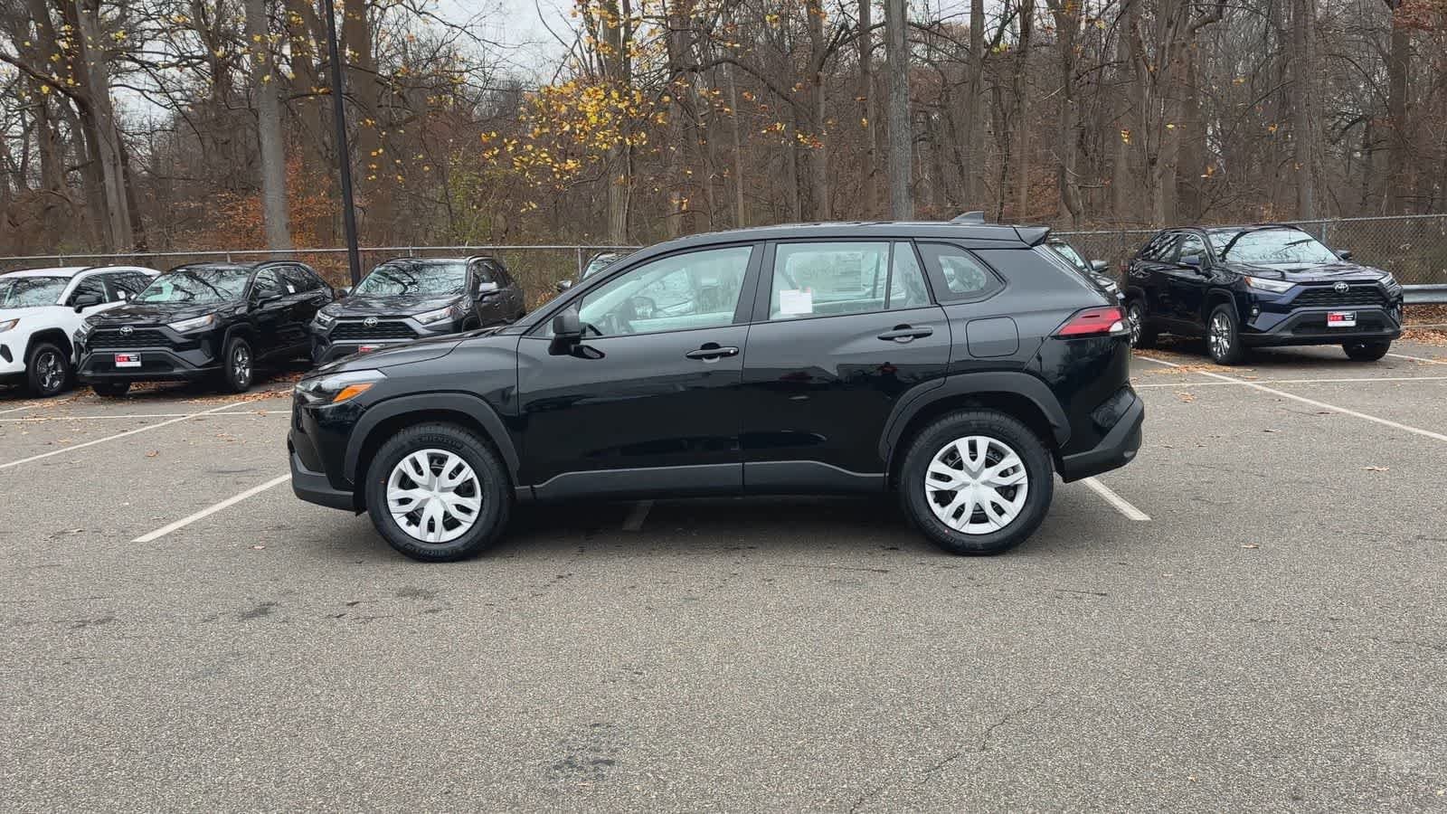 Thumbnail: 2026 Toyota Corolla Cross - 5