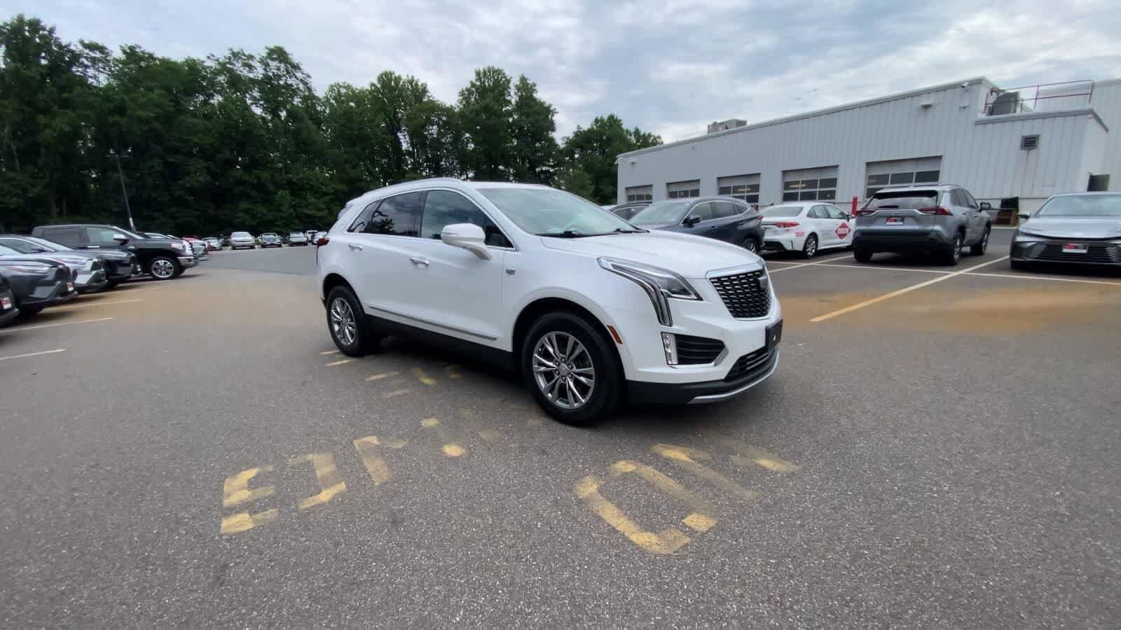 Thumbnail: 2021 Cadillac XT5 - 2