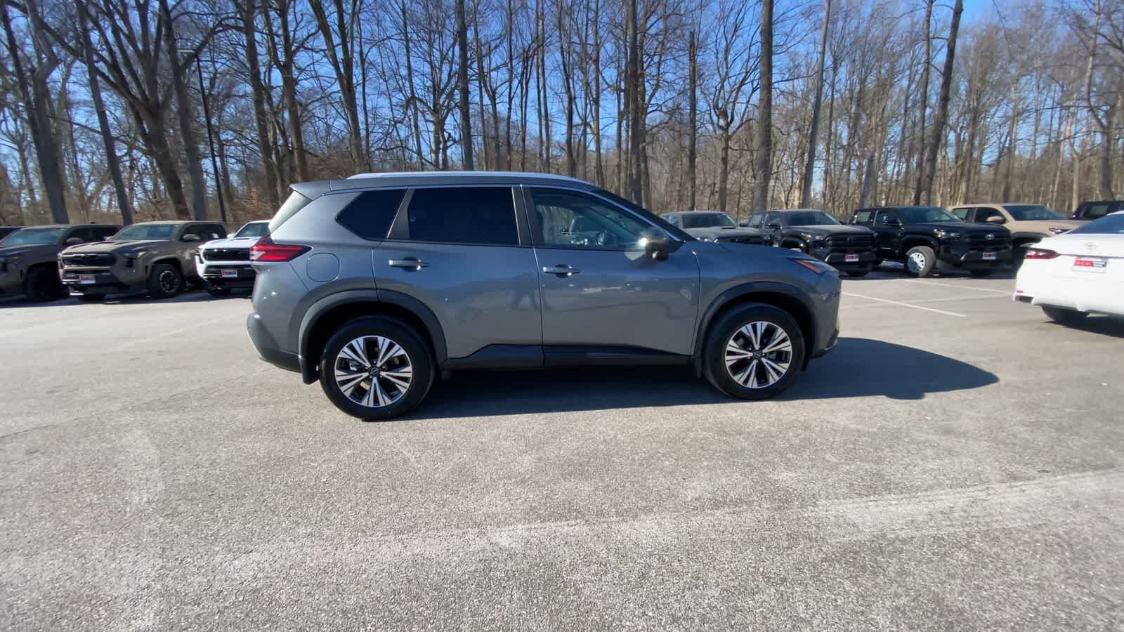 Thumbnail: 2023 Nissan Rogue - 18