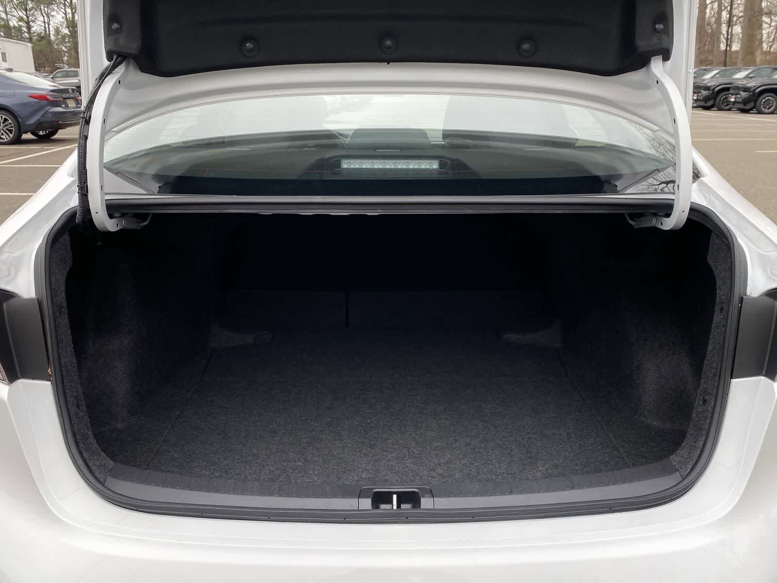 Thumbnail: 2025 Toyota Corolla - 14