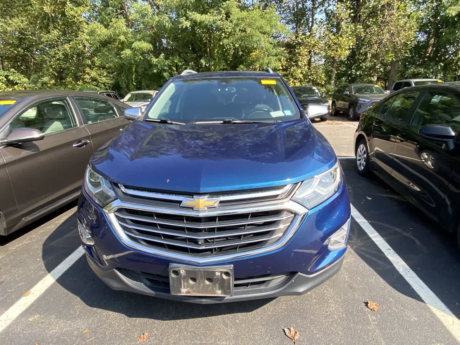 2019 Chevrolet Equinox Premier photo 2