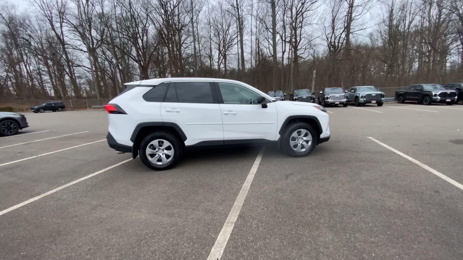 Thumbnail: 2023 Toyota RAV4 - 9