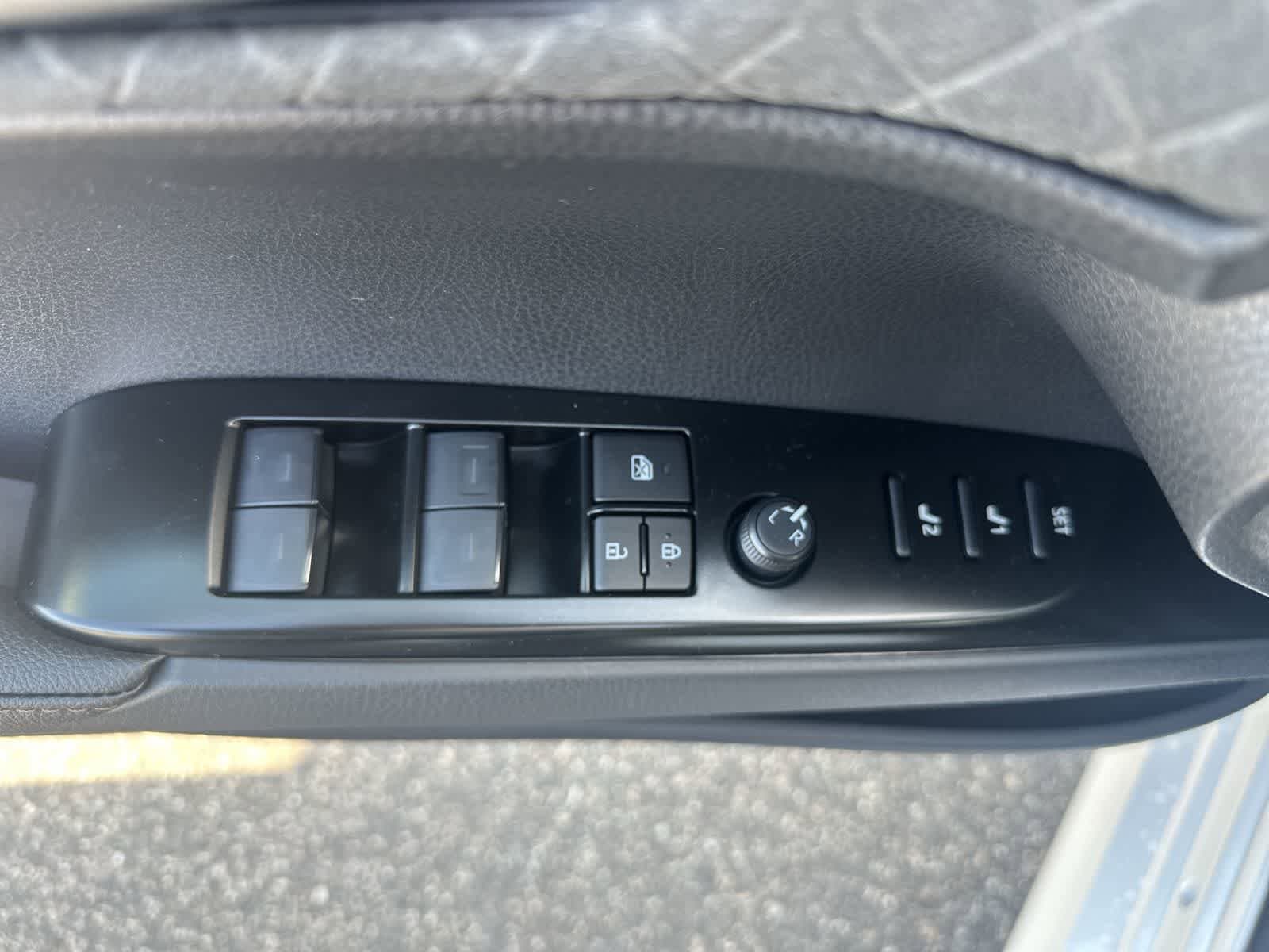 Thumbnail: 2026 Toyota Camry - 23