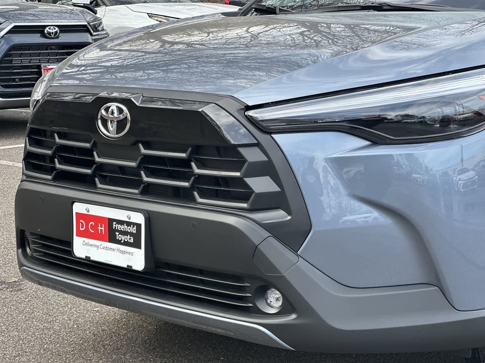 Thumbnail: 2026 Toyota Corolla Cross - 13