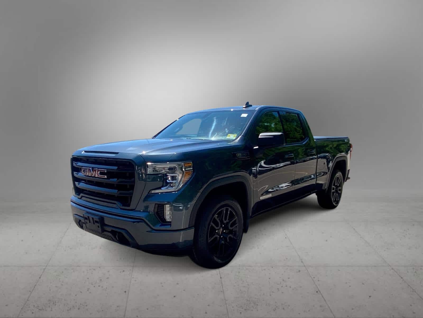 2019 GMC Sierra 4WD Double Cab Standard Box Elevation's photo