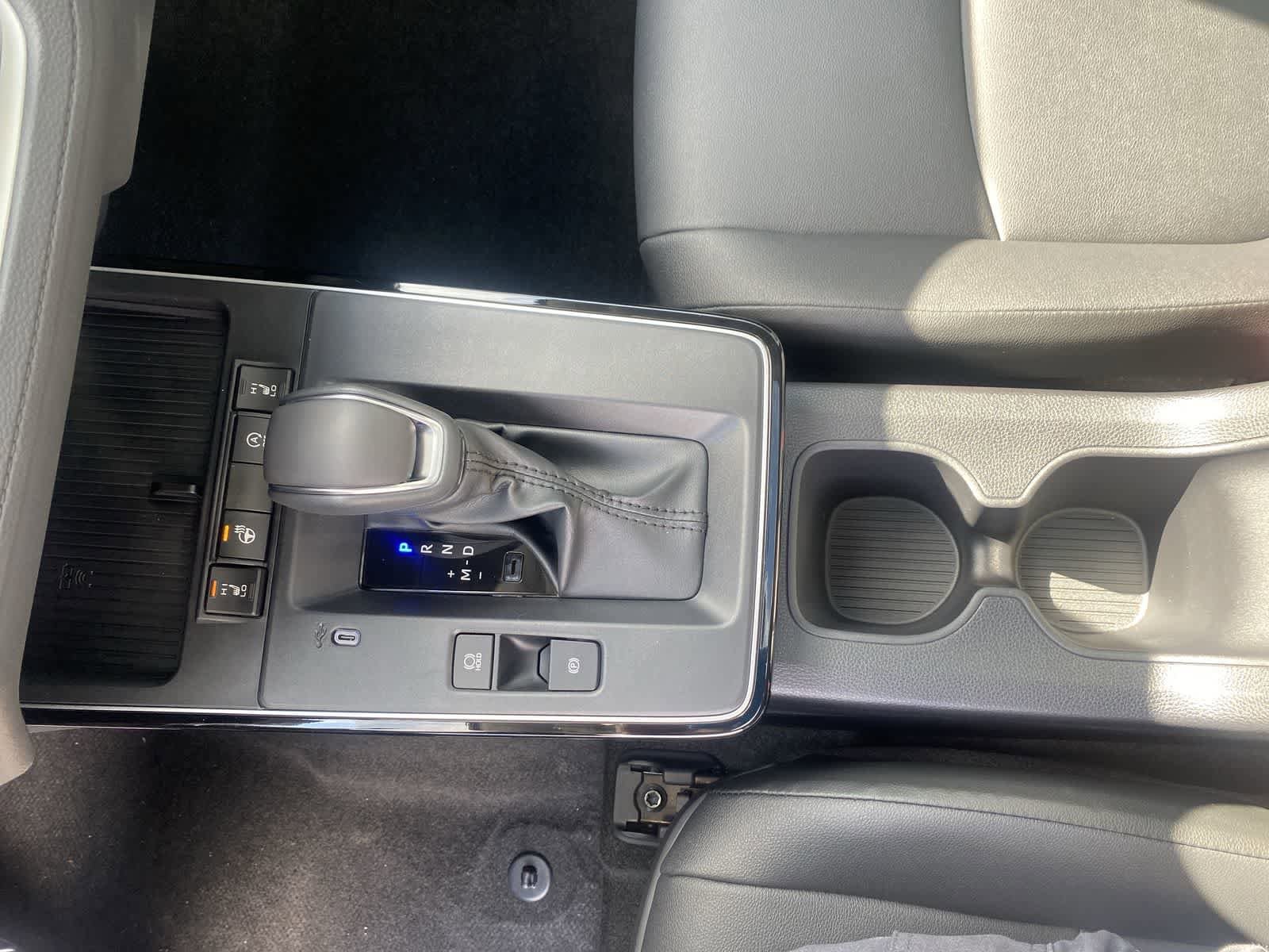 Thumbnail: 2026 Toyota Corolla Cross - 24