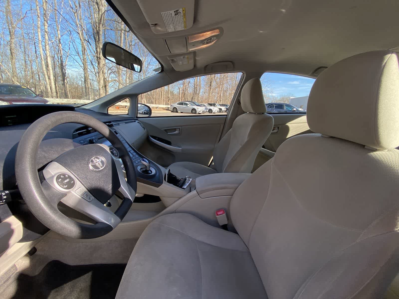 Thumbnail: 2011 Toyota Prius - 20