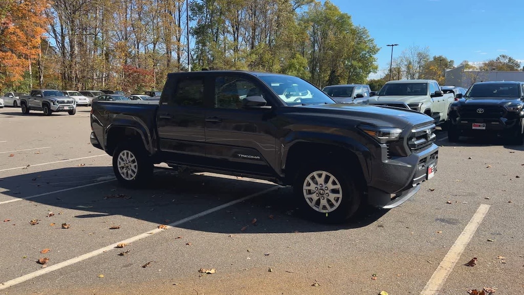 New 2025 Toyota Tacoma SR5 Truck Double Cab