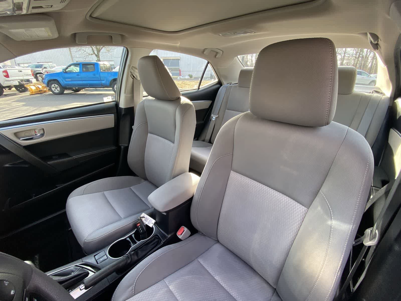 Thumbnail: 2014 Toyota Corolla - 23