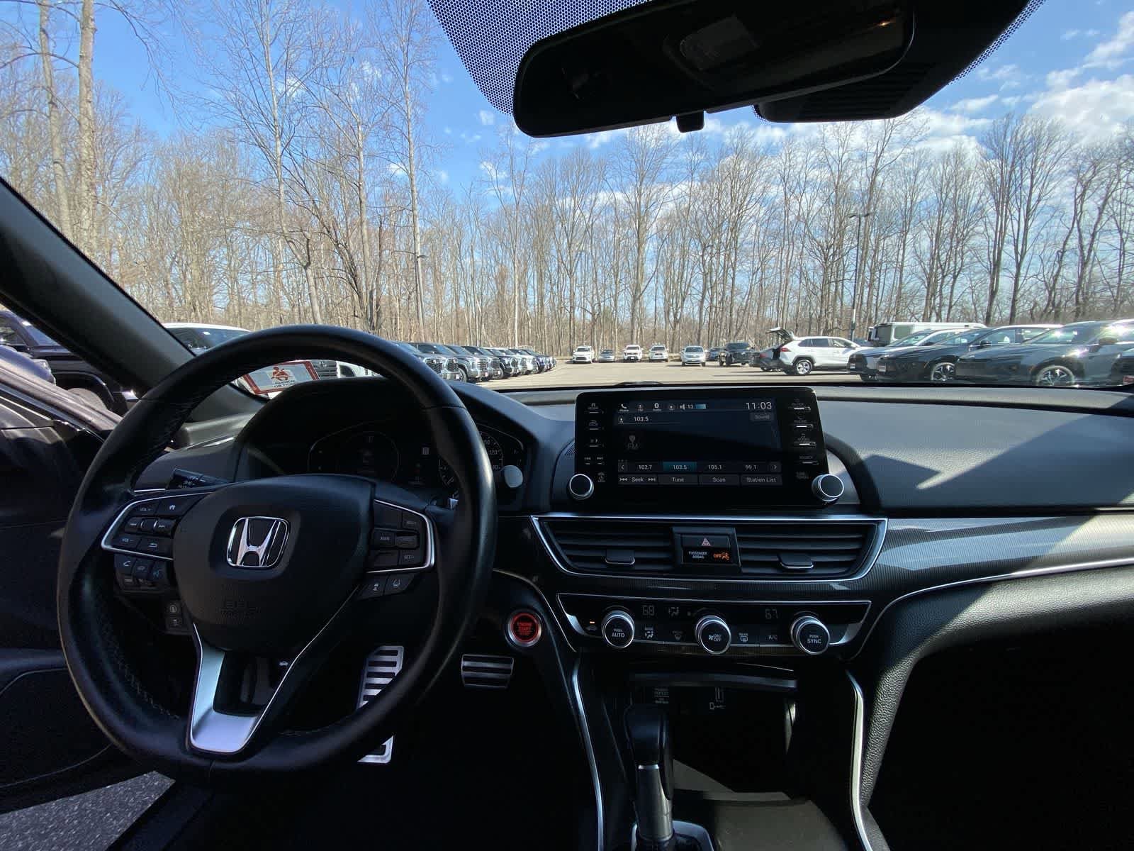 Thumbnail: 2018 Honda Accord - 18