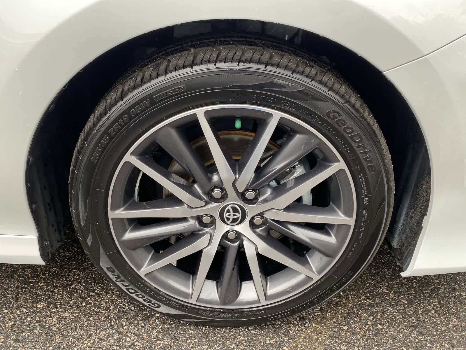 Thumbnail: 2024 Toyota Camry - 17