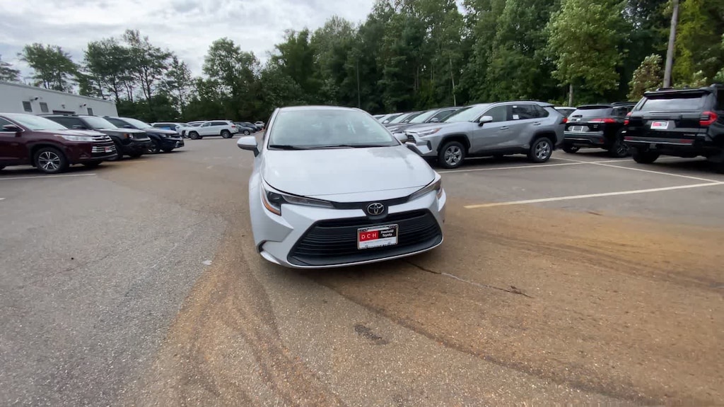Used 2023 Toyota Corolla LE Sedan