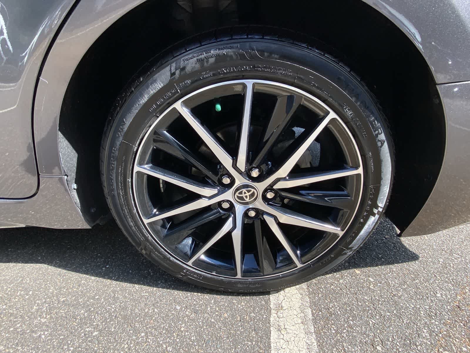 Thumbnail: 2023 Toyota Camry - 12