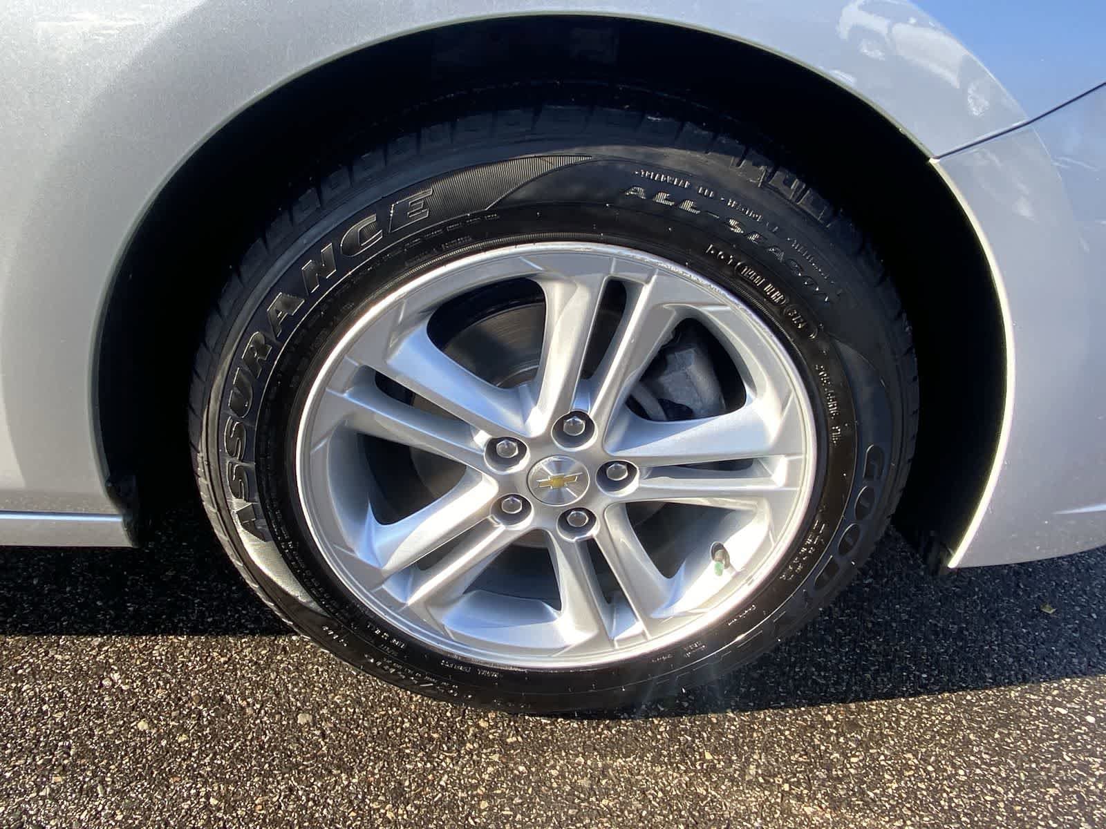 Thumbnail: 2016 Chevrolet Cruze - 21