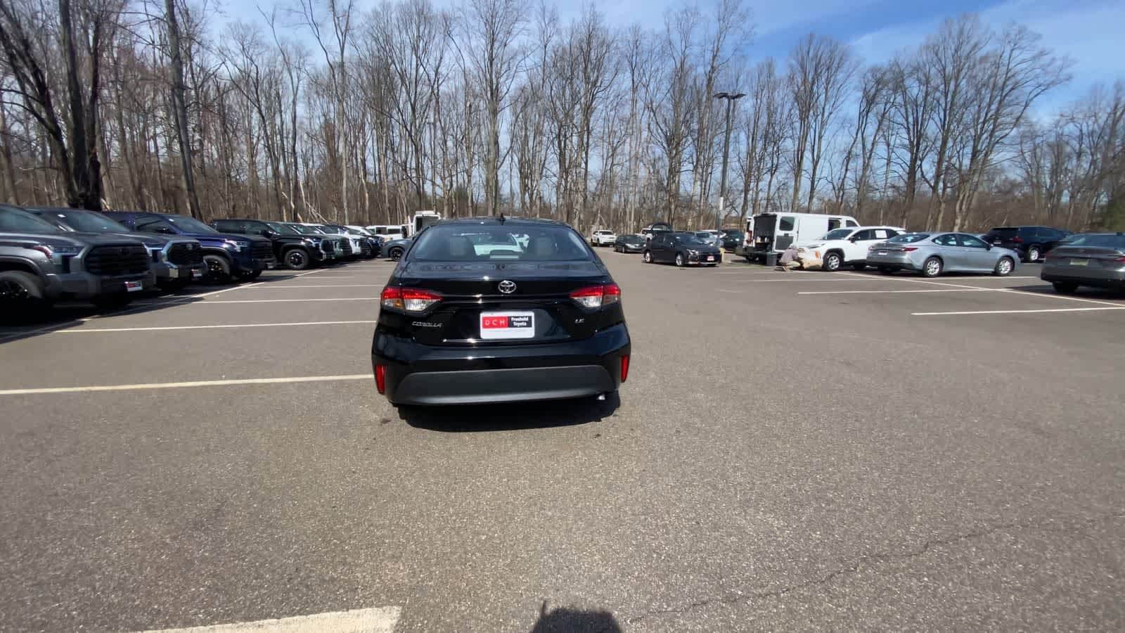 Thumbnail: 2025 Toyota Corolla - 10