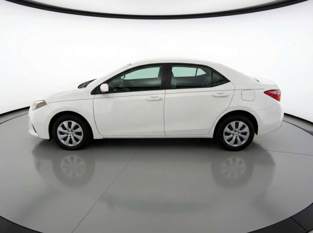 Used 2015 Toyota Corolla LE Sedan