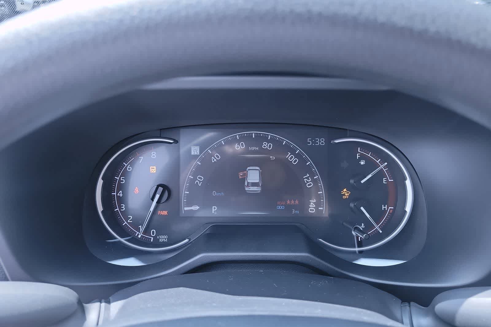 2025 Toyota RAV4 LE 24