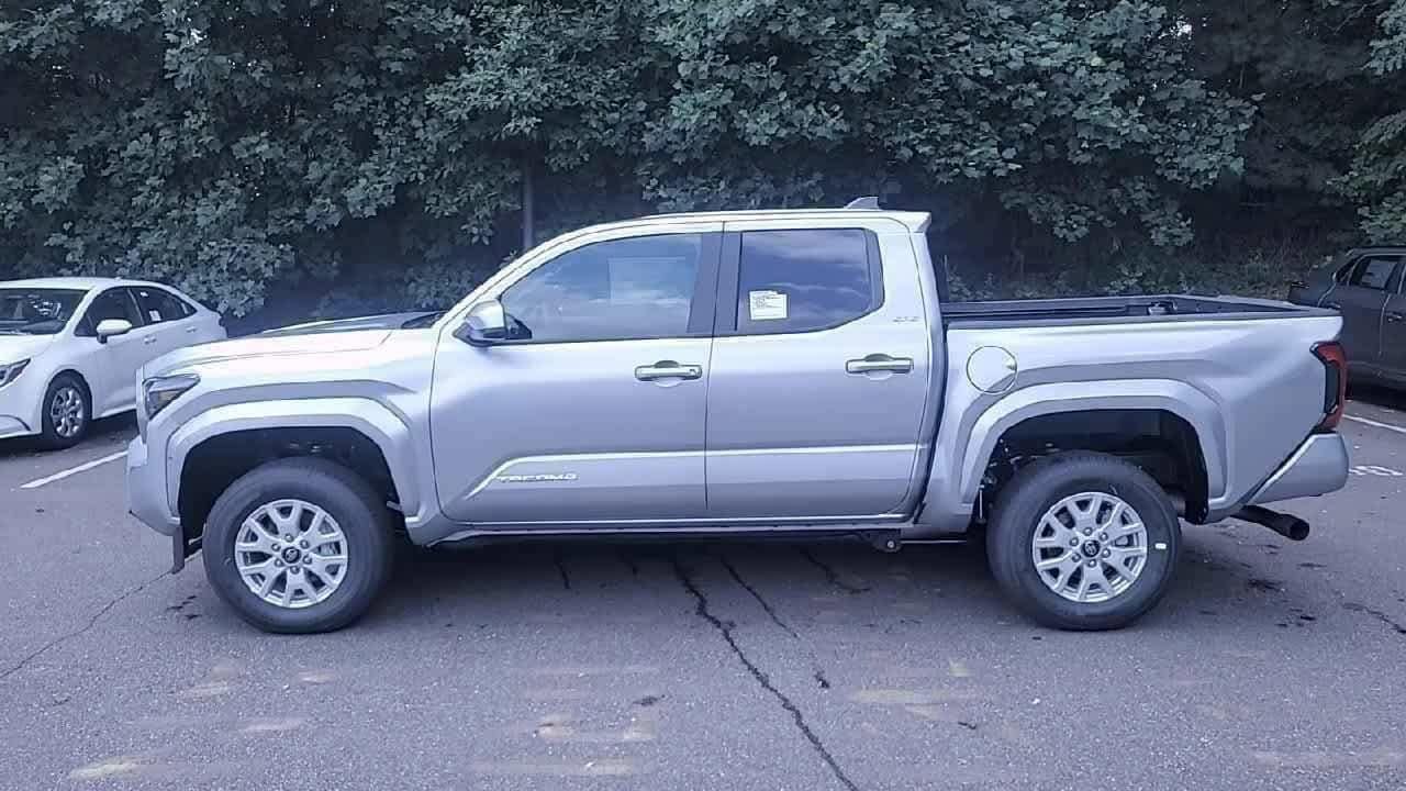 Thumbnail: 2025 Toyota Tacoma - 5
