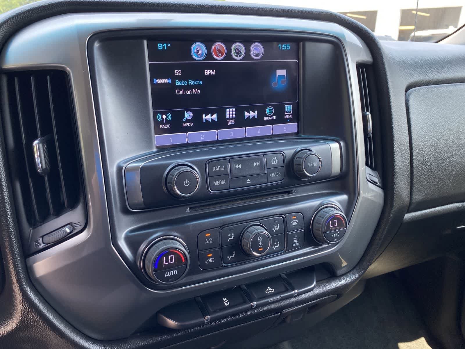 Thumbnail: 2018 Chevrolet Silverado 1500 - 26