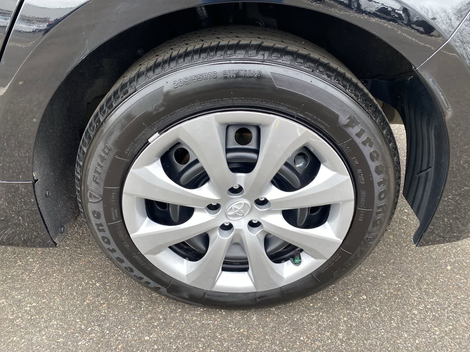 Thumbnail: 2025 Toyota Corolla - 15