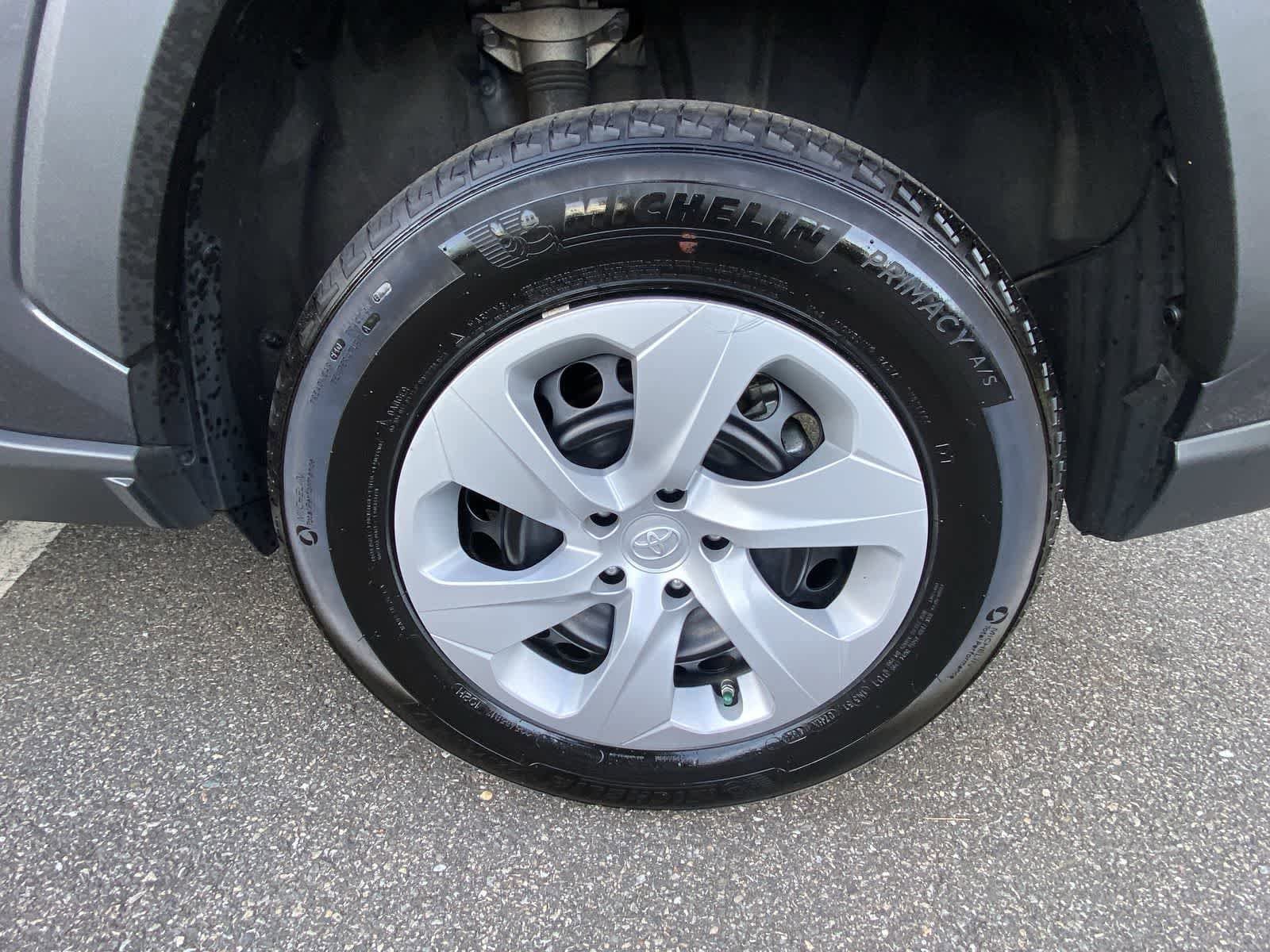 Thumbnail: 2024 Toyota RAV4 - 12