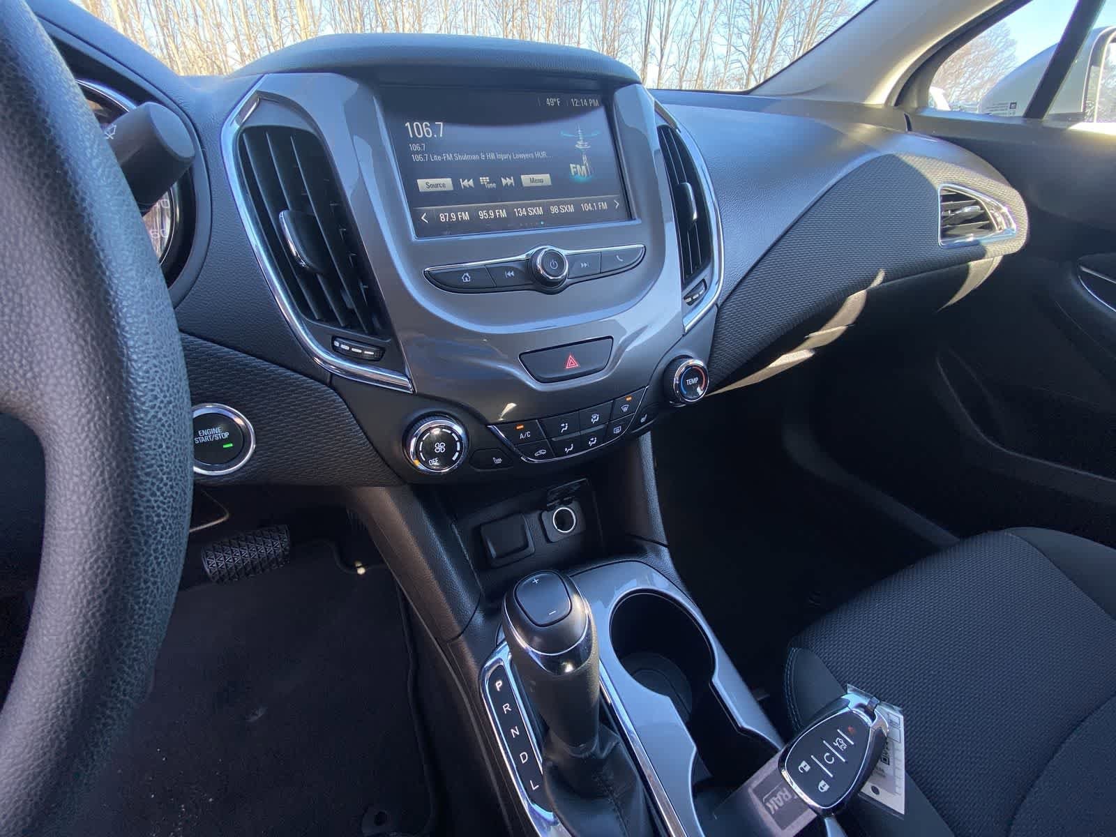 Thumbnail: 2016 Chevrolet Cruze - 26