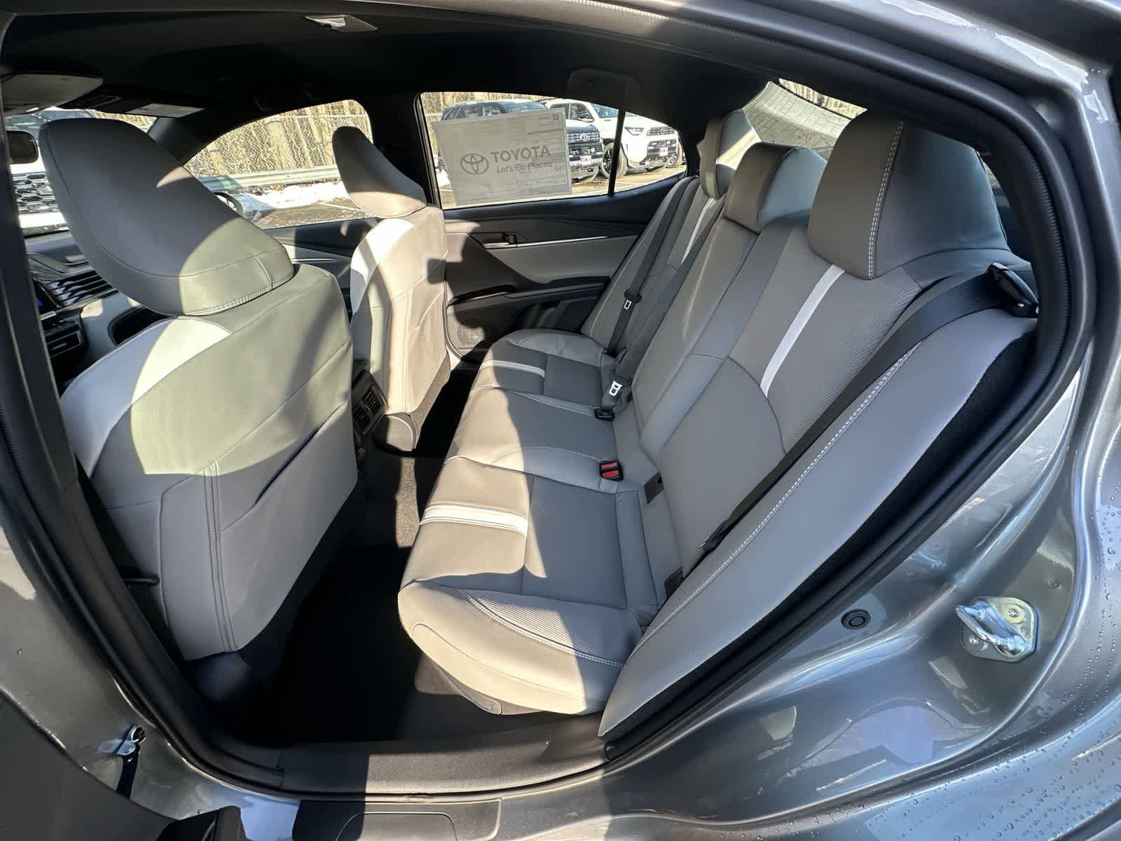 Thumbnail: 2026 Toyota Camry - 31