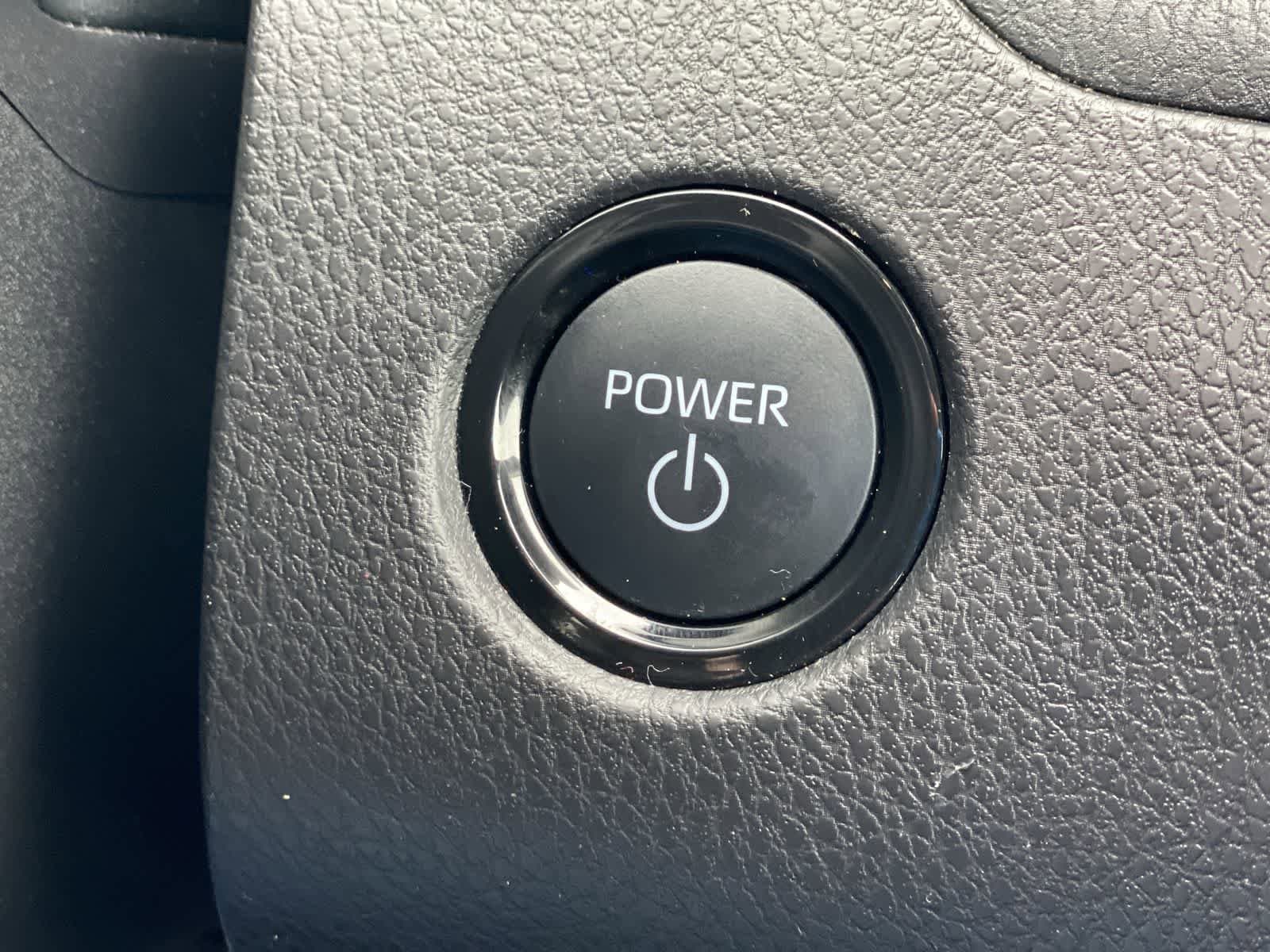 Thumbnail: 2025 Toyota Camry - 37