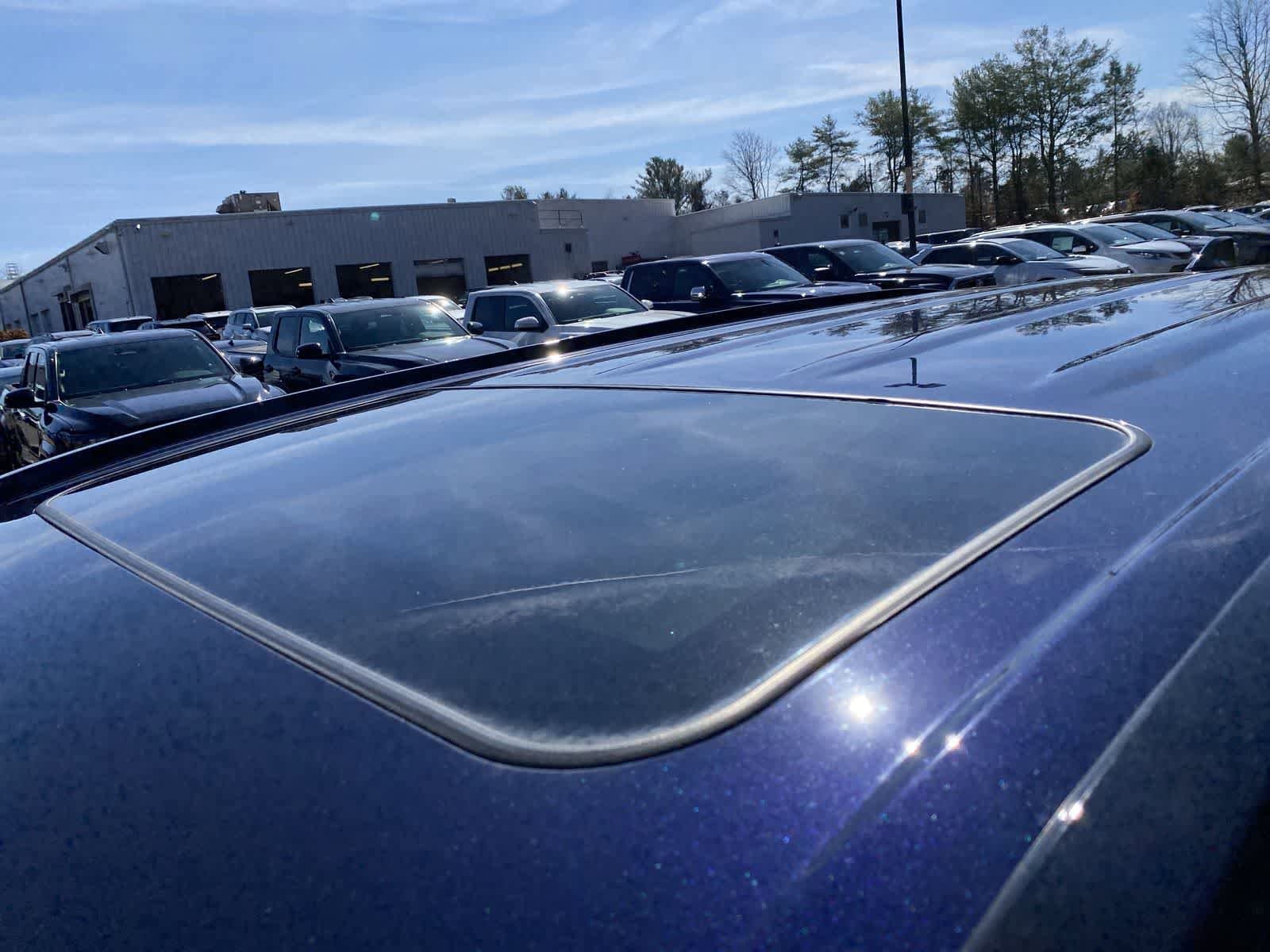 Thumbnail: 2025 Toyota Highlander - 18