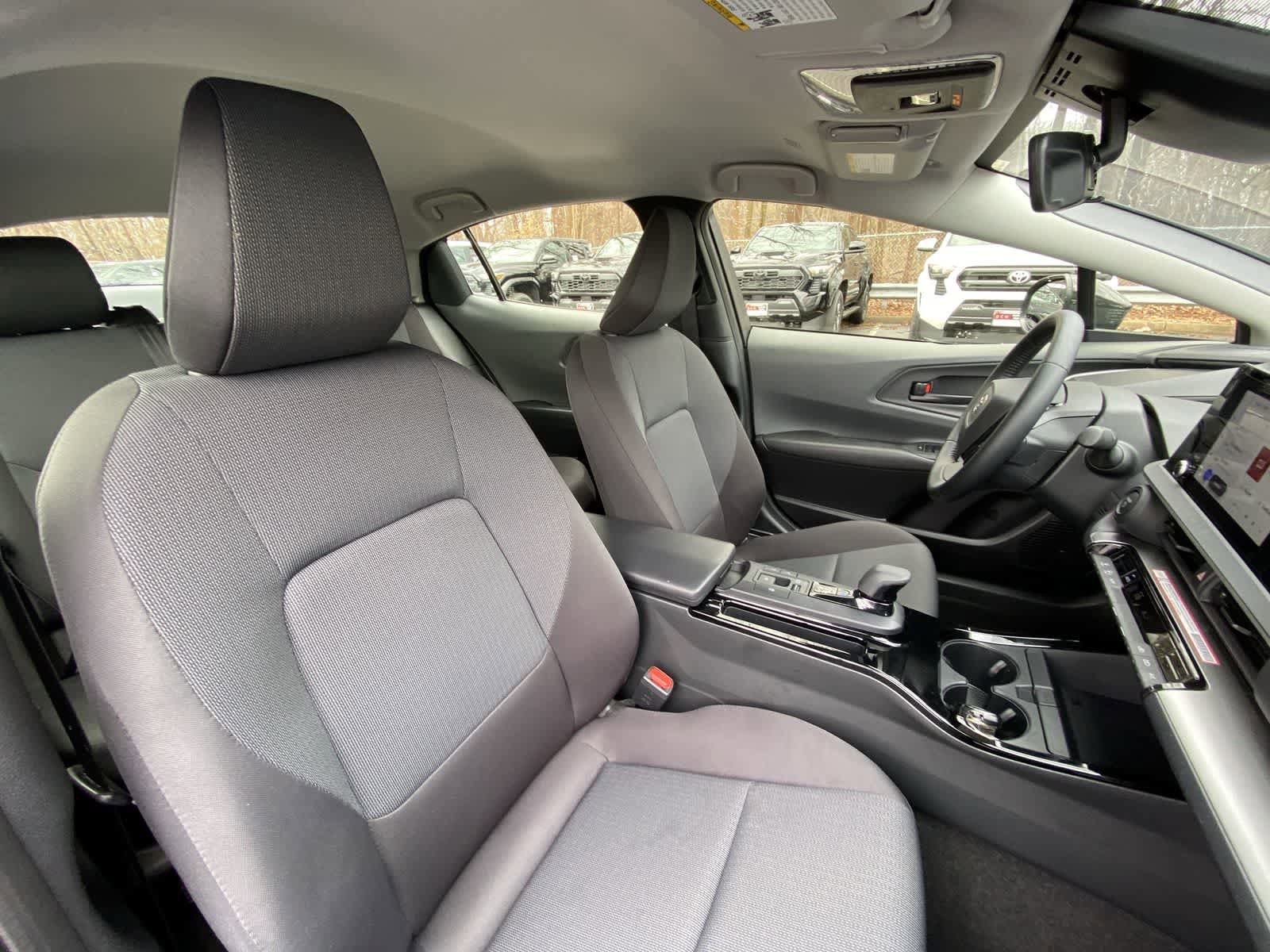 Thumbnail: 2025 Toyota Prius - 21