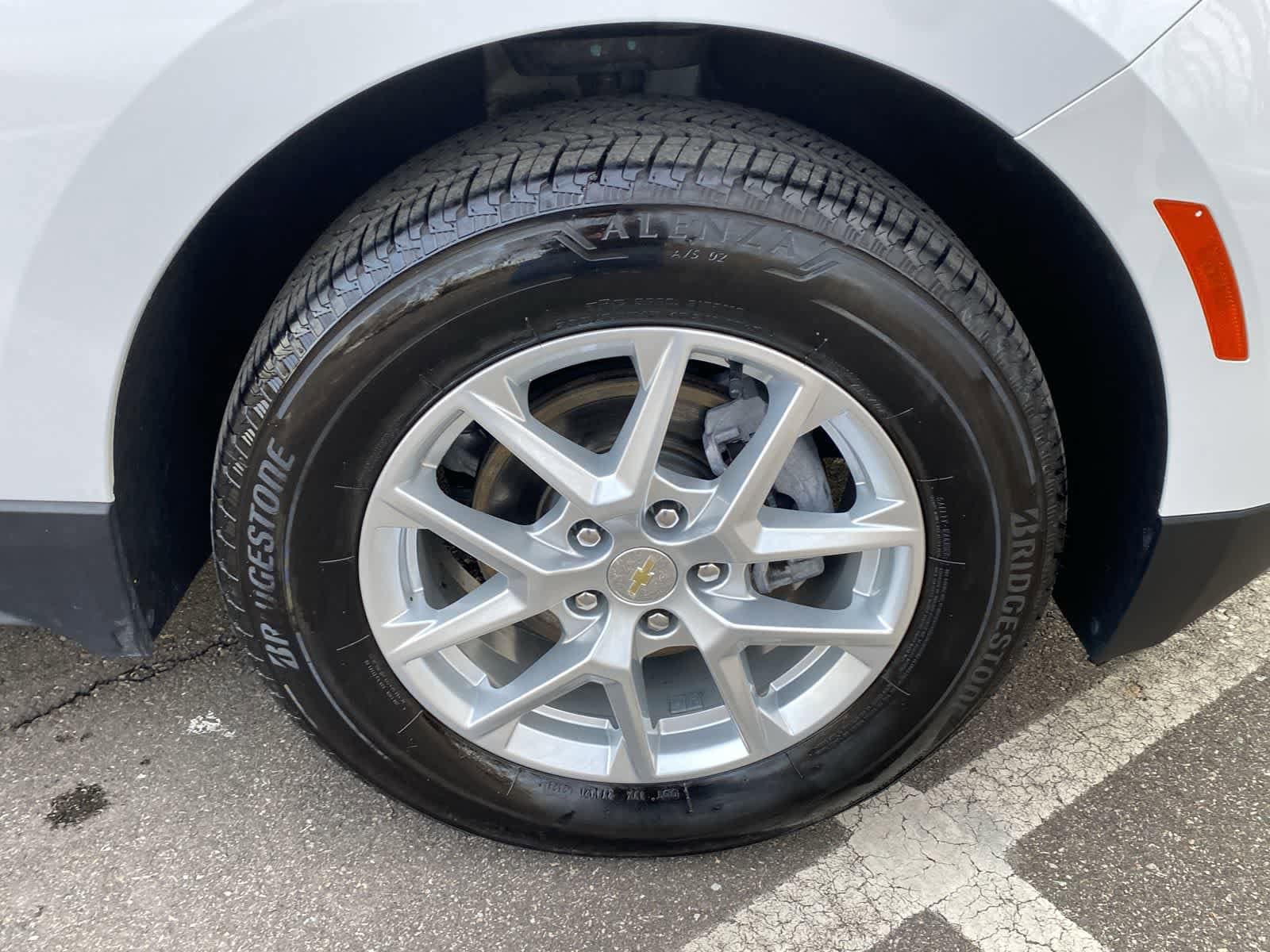 Thumbnail: 2022 Chevrolet Equinox - 21