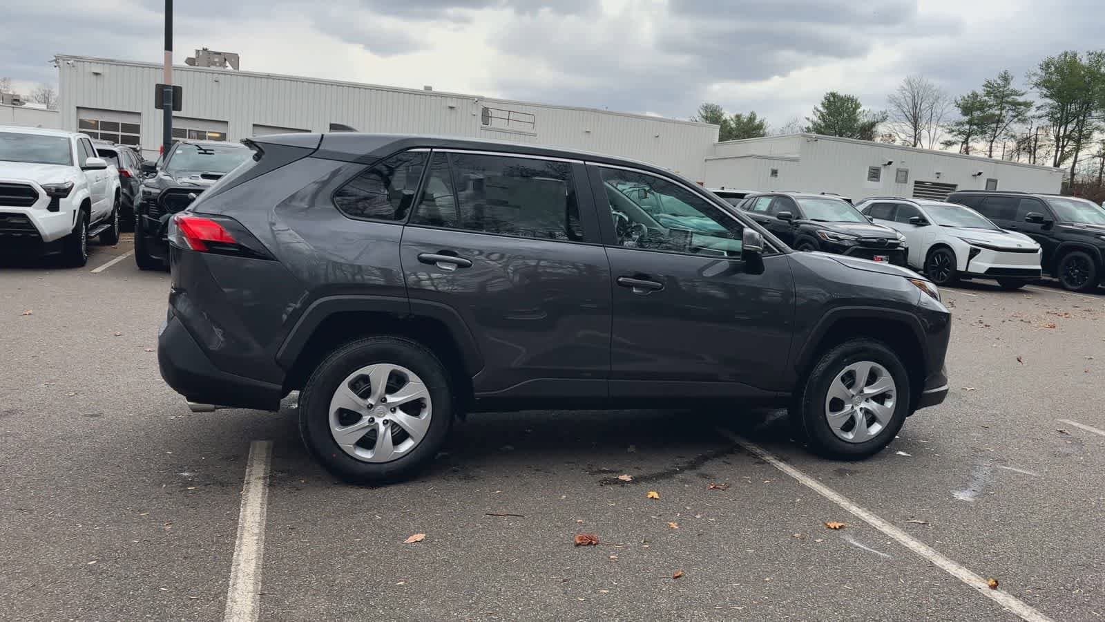 Thumbnail: 2025 Toyota RAV4 - 9