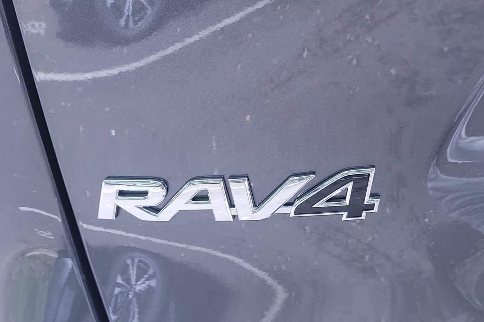 Thumbnail: 2025 Toyota RAV4 - 14