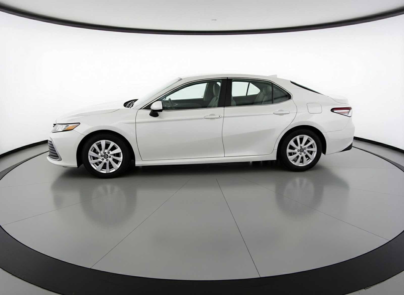 Thumbnail: 2023 Toyota Camry - 5