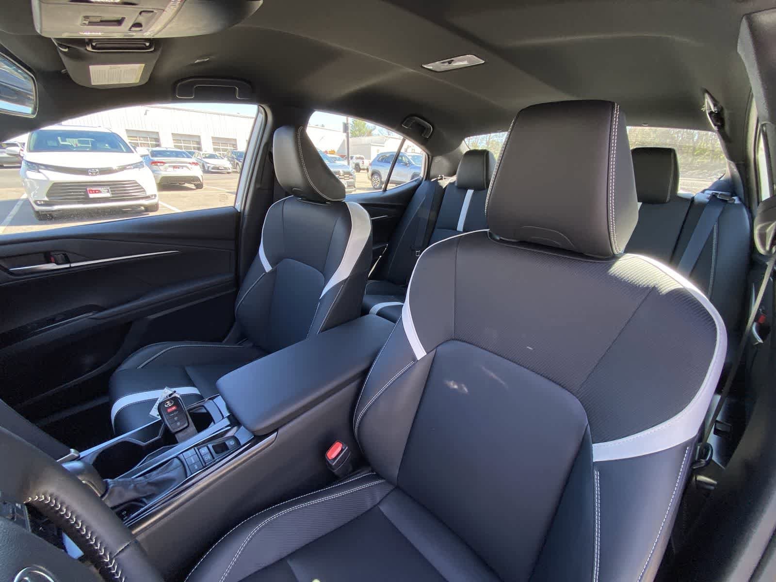 Thumbnail: 2025 Toyota Camry - 20