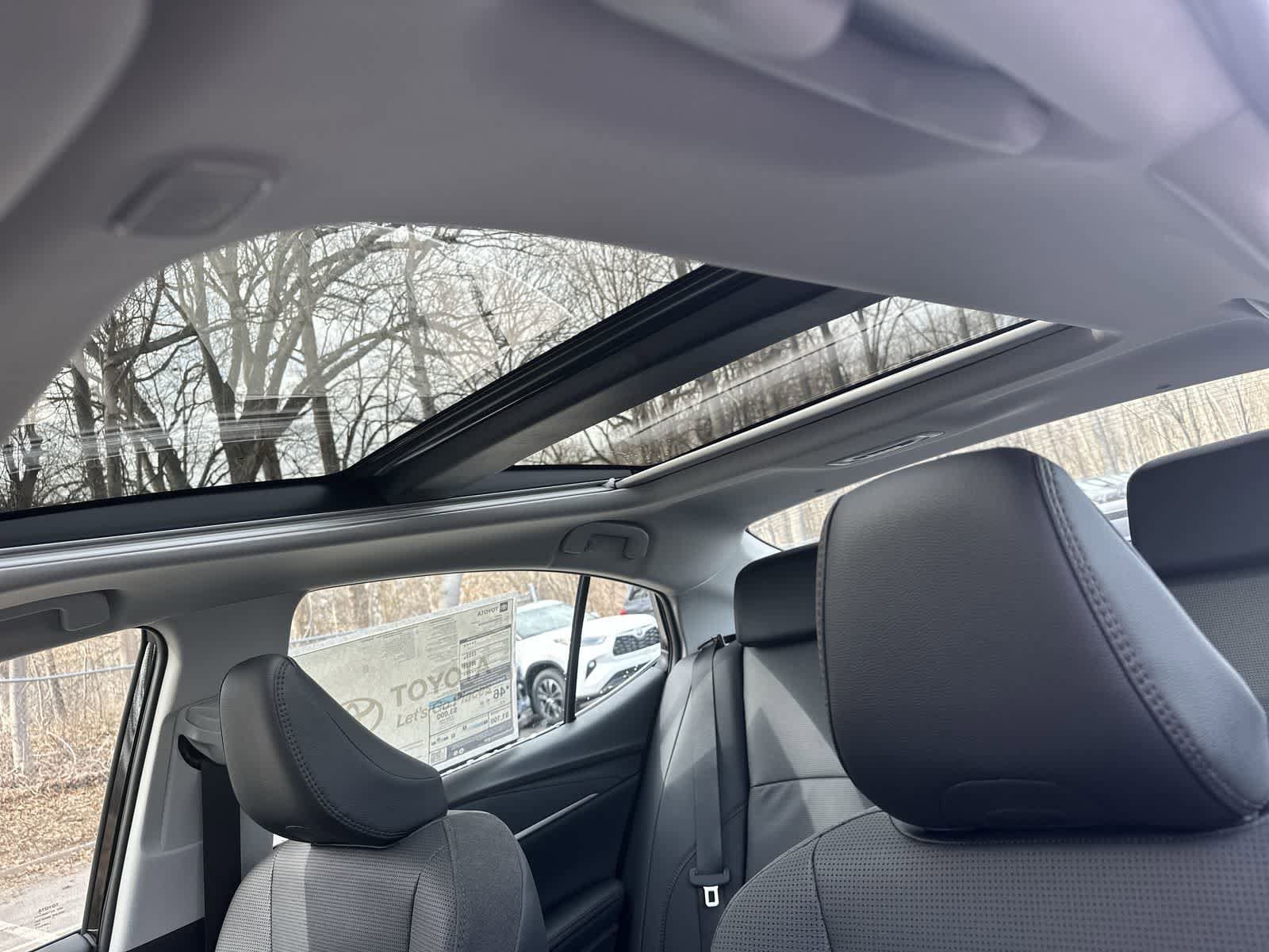 Thumbnail: 2026 Toyota Camry - 31